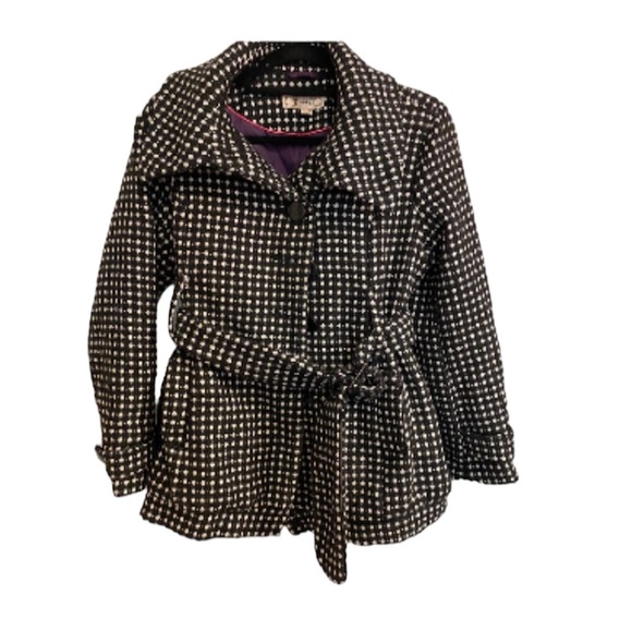 Winter jacket - Picture 3 of 7